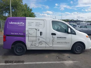 2020 Nissan NV200 SV с VIN 3N6CM0KN9LK701981, выставлен на аукционе IAAI как лот 40386960 с пробегом 64 373 миль миль и . История ставок и продаж доступна на DreamBid. Изображение 13.