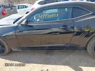 2014 Chevrolet Camaro LS z VIN 2G1FA1E36E9246671, wystawiony jako IAAI lot #41770553 z przebiegiem 170 121 mil mil oraz . Historia ofert i sprzedaży dostępna na DreamBid. Obrazek 15.