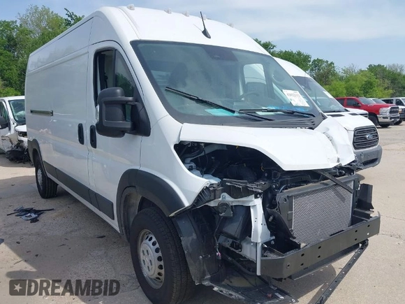 2025 Ram ProMaster Cargo with VIN 3C6MRVHG0SE545736, listed as a IAAI auction lot 42022112 with 683 mi miles and . Bid and sale history available at DreamBid. Image 1.