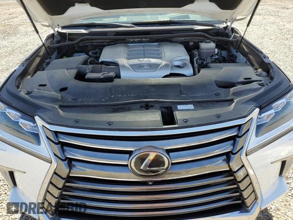 2018 Lexus LX 570 z VIN JTJHY7AX0J4266433, wystawiony jako Copart lot #61072775 z przebiegiem 113 510 mil mil oraz Czysty tytuł • Clean title. Historia ofert i sprzedaży dostępna na DreamBid. Obrazek 12.