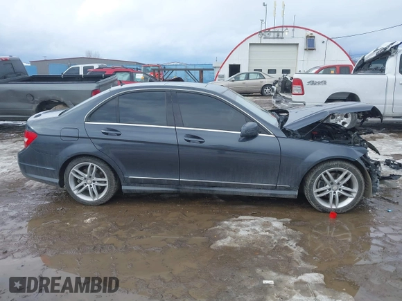 2014 Mercedes-Benz C 250 Sport с VIN WDDGF4HBXEG200415, выставлен на аукционе IAAI как лот 41648762 с пробегом 108 702 миль миль и . История ставок и продаж доступна на DreamBid. Изображение 14.