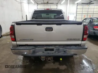 2004 Chevrolet Silverado 1500 with VIN 1GCEK19T14Z145388, listed as a Copart auction lot 44710815 with 204,466 mi miles and Clean Title. Bid and sale history available at DreamBid. Image 6.