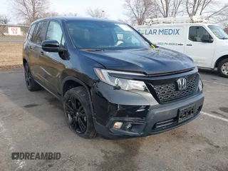 2021 Honda Passport Sport z VIN 5FNYF8H2XMB020589, wystawiony jako IAAI lot #41776860 z przebiegiem 38 654 mil mil oraz . Historia ofert i sprzedaży dostępna na DreamBid. Obrazek 1.