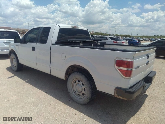 2010 Ford F-150 XL with VIN 1FTEX1CW6AFB42391, listed as a IAAI auction lot 36584648 with 274,503 mi miles. Bid and sale history available at carsss.com. Image 3.