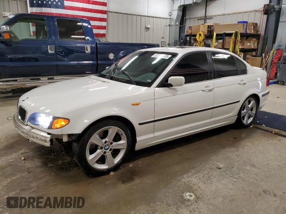 2004 BMW 3 Series 330xi with VIN WBAEW53474PG10944, listed as a Copart auction lot 52017375 with 216,654 mi miles and Clean Title. Bid and sale history available at carsss.com. Image 1.