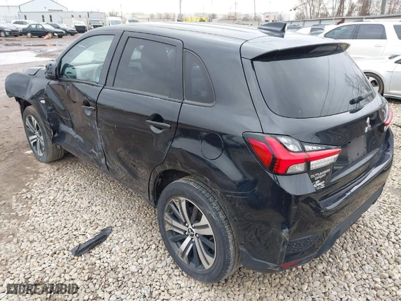 2021 Mitsubishi Outlander Sport ES with VIN JA4APUAU4MU006952, listed as a IAAI auction lot 41173359 with 37,136 mi miles. Bid and sale history available at carsss.com. Image 3.