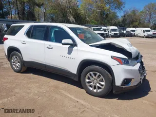 2019 Chevrolet Traverse LT Leather with VIN 1GNERHKW4KJ141055, listed as a IAAI auction lot 41854639 with 44,675 mi miles. Bid and sale history available at carsss.com. Image 1.