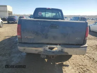 2004 Ford F-350 XL z VIN 1FTSW31P64ED40332, wystawiony jako Copart lot #46868355 z przebiegiem 229 112 mil mil oraz Szkoda całkowita • Salvage title. Historia ofert i sprzedaży dostępna na DreamBid. Obrazek 6.