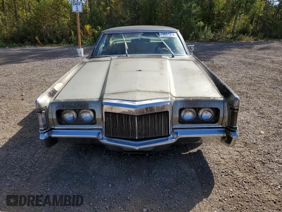 1969 Lincoln Continental with VIN 9Y89A845241, listed as a Copart auction lot 73651974 with 30,949 mi miles and Non Repairable. Bid and sale history available at DreamBid. Image 5.