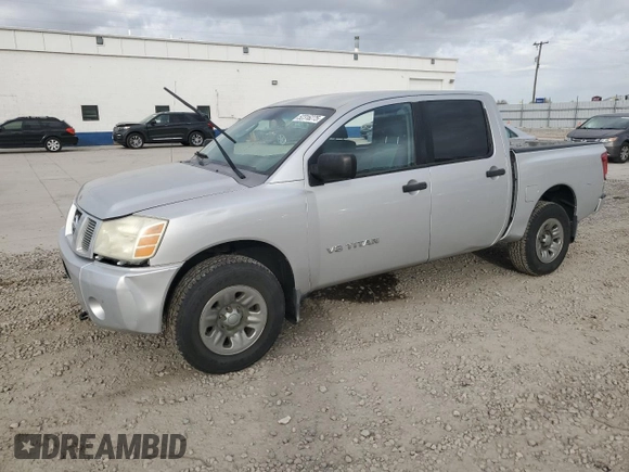 2007 Nissan Titan XE z VIN 1N6AA07B67N204661, wystawiony jako Copart lot #52316275 z przebiegiem 168 269 mil mil oraz Szkoda całkowita • Salvage title. Historia ofert i sprzedaży dostępna na DreamBid. Obrazek 1.