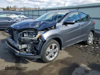 2021 Honda HR-V LX with VIN 3CZRU6H35MM746843, listed as a Copart auction lot 47437435 with 30,652 mi miles and Salvage Title. Bid and sale history available at carsss.com. Image 1.