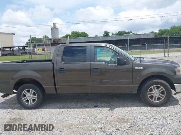 2008 Ford F-150 XL with VIN 1FTRW12W88FA10670, listed as a IAAI auction lot 42504005 with 233,541 mi miles and . Bid and sale history available at DreamBid. Image 13.