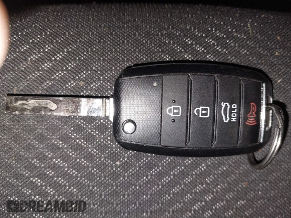 2016 Kia Optima LX с VIN KNAGT4L32G5073769, выставлен на аукционе IAAI как лот 42512184 с пробегом 111 977 миль миль и . История ставок и продаж доступна на DreamBid. Изображение 11.