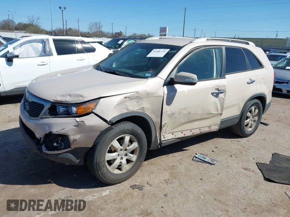 2012 Kia Sorento LX with VIN 5XYKT3A61CG211128, listed as a IAAI auction lot 41686721 with 146,545 mi miles. Bid and sale history available at carsss.com. Image 17.