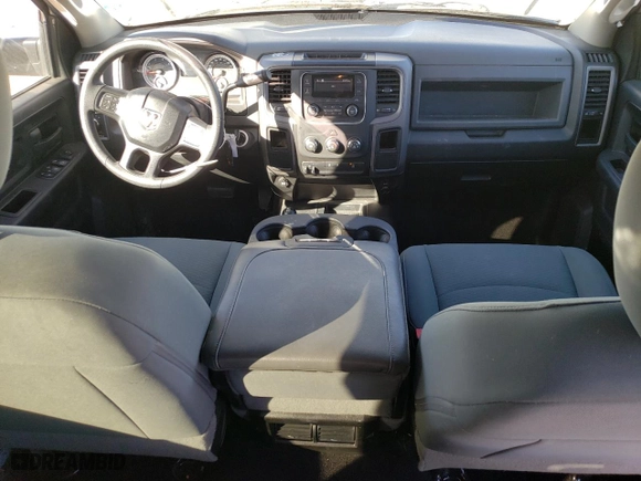 2018 Ram 2500 Tradesman with VIN 3C6UR5CJ0JG378557, listed as a Copart auction lot 47132455 with 105,773 mi miles and Salvage Title. Bid and sale history available at carsss.com. Image 8.