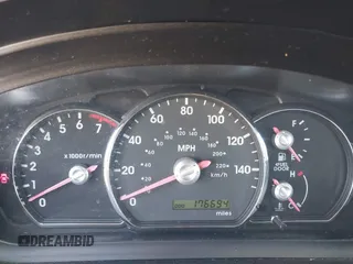 2006 Mitsubishi Galant DE with VIN 4A3AB26F66E014659, listed as a IAAI auction lot 41829572 with 176,694 mi miles. Bid and sale history available at carsss.com. Image 7.