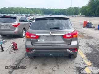 2018 Mitsubishi Outlander ES z VIN JA4AP3AU6JZ006542, wystawiony jako IAAI lot #42253505 z przebiegiem 109 722 mil mil oraz . Historia ofert i sprzedaży dostępna na DreamBid. Obrazek 16.