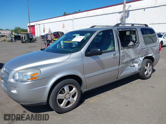 2008 Chevrolet Uplander 1LT z VIN 1GNDV33188D189856, wystawiony jako IAAI lot #39227761 z przebiegiem 114 298 mil mil oraz . Historia ofert i sprzedaży dostępna na DreamBid. Obrazek 17.