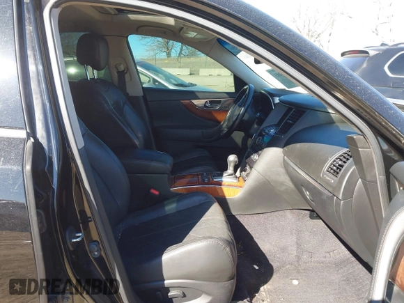 2011 Infiniti FX with VIN JN8AS1MW4BM140569, listed as a IAAI auction lot 41696103 with 136,852 mi miles and . Bid and sale history available at DreamBid. Image 5.