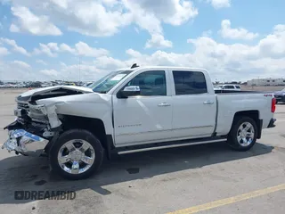 2018 Chevrolet Silverado 1500 LTZ with VIN 3GCUKSEC5JG316257, listed as a IAAI auction lot 39563628 with 62,872 mi miles. Bid and sale history available at carsss.com. Image 14.