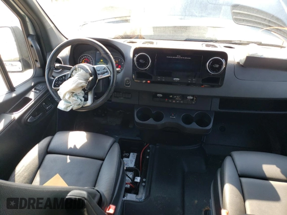 2021 Mercedes-Benz Sprinter with VIN W1Y4EBVY4MT082599, listed as a Copart auction lot 44882634 with 22,930 mi miles and . Bid and sale history available at DreamBid. Image 8.