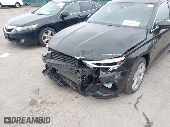 2023 Audi A3 Premium z VIN WAUAUDGY4PA122471, wystawiony jako IAAI lot #41988335 z przebiegiem 11 848 mil mil oraz . Historia ofert i sprzedaży dostępna na DreamBid. Obrazek 6.