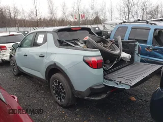2024 Hyundai Santa Cruz SEL z VIN 5NTJBDAE3RH088530, wystawiony jako IAAI lot #41785149 z przebiegiem 21 560 mil mil oraz . Historia ofert i sprzedaży dostępna na DreamBid. Obrazek 3.