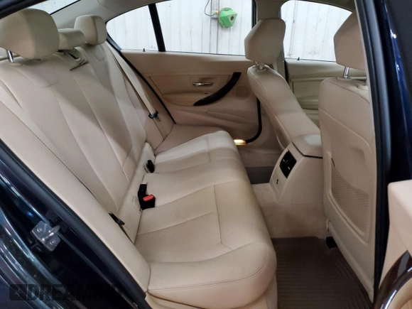 2013 BMW 3 Series 328i xDrive with VIN WBA3B3C58DF542348, listed as a Copart auction lot 62303875 with 116,337 mi miles and Clean title. Bid and sale history available at DreamBid. Image 10.