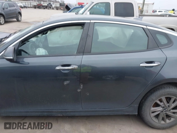 2020 Kia Optima LX z VIN 5XXGT4L39LG448999, wystawiony jako IAAI lot #41620968 z przebiegiem 69 431 mil mil oraz . Historia ofert i sprzedaży dostępna na DreamBid. Obrazek 14.