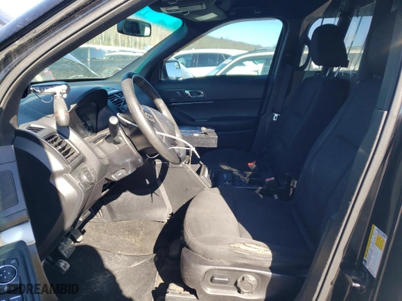 2016 Ford Utility Police Interceptor with VIN 1FM5K8AR6GGB13461, listed as a Copart auction lot 47393985 with 105,920 mi miles and Salvage Title. Bid and sale history available at carsss.com. Image 7.