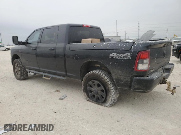 2019 Ram 2500 Lone Star with VIN 3C6UR5ML0KG647822, listed as a Copart auction lot 82330024 with 173,119 mi miles and Salvage title. Bid and sale history available at DreamBid. Image 2.
