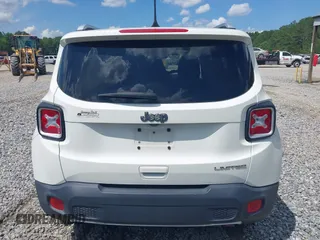 2018 Jeep Renegade Limited with VIN ZACCJADB0JPH24214, listed as a IAAI auction lot 42384776 with 123,994 mi miles and . Bid and sale history available at DreamBid. Image 17.