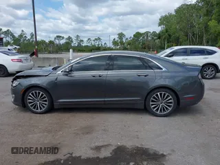 2017 Lincoln MKZ Hybrid Premiere с VIN 3LN6L5KU7HR634671, выставлен на аукционе IAAI как лот 42074134 с пробегом 105 850 миль миль и . История ставок и продаж доступна на DreamBid. Изображение 14.