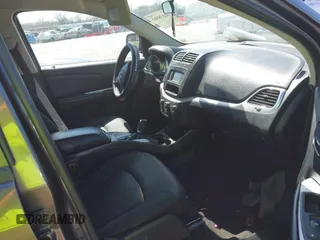 2016 Dodge Journey SXT with VIN 3C4PDCBG0GT137404, listed as a IAAI auction lot 41838503 with 134,963 mi miles. Bid and sale history available at carsss.com. Image 5.