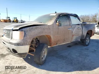 2010 GMC Sierra 1500 SLE z VIN 3GTRKVE30AG160202, wystawiony jako Copart lot #46320665 z przebiegiem 185 876 mil mil oraz Szkoda całkowita • Salvage title. Historia ofert i sprzedaży dostępna na DreamBid. Obrazek 1.