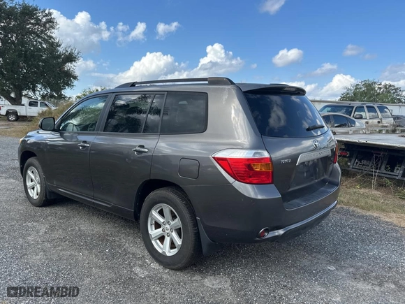 2009 Toyota Highlander with VIN JTEDS41A392074455, listed as a Copart auction lot 87475324 with 231,088 mi miles and Clean Title. Bid and sale history available at carsss.com. Image 3.