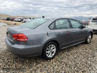 2015 Volkswagen Passat 1.8T Wolfsburg Ed with VIN 1VWAT7A30FC097718, listed as a Copart auction lot 44588395 with 145,760 mi miles and Salvage Title. Bid and sale history available at carsss.com. Image 3.