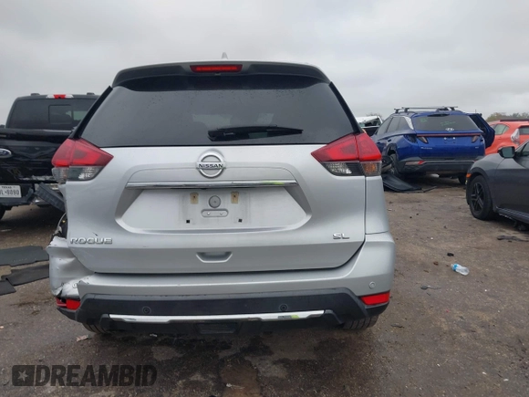 2020 Nissan Rogue SL with VIN 5N1AT2MTXLC701980, listed as a IAAI auction lot 41032122 with 85,287 mi miles. Bid and sale history available at carsss.com. Image 16.