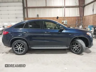 2016 Mercedes-Benz GLE 450 AMG z VIN 4JGED6EB8GA026188, wystawiony jako IAAI lot #42060491 z przebiegiem 73 856 mil mil oraz . Historia ofert i sprzedaży dostępna na DreamBid. Obrazek 13.
