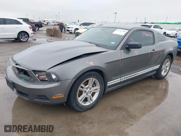 2011 Ford Mustang V6 with VIN 1ZVBP8AM2B5125492, listed as a IAAI auction lot 41565388 with 135,688 mi miles and . Bid and sale history available at carsss.com. Image 17.
