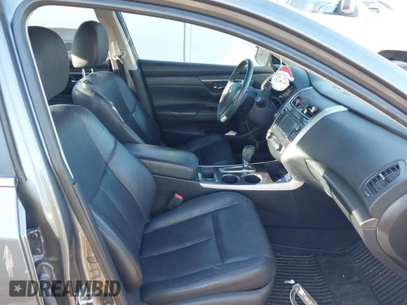 2015 Nissan Altima 2.5 with VIN 1N4AL3AP8FN357565, listed as a IAAI auction lot 41661420 with 167,530 mi miles and . Bid and sale history available at DreamBid. Image 5.