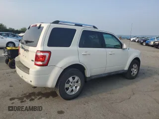 2010 Ford Escape Limited z VIN 1FMCU0EG4AKB30517, wystawiony jako Copart lot #59870285 z przebiegiem 126 483 mil mil oraz Czysty tytuł • Clean title. Historia ofert i sprzedaży dostępna na DreamBid. Obrazek 3.