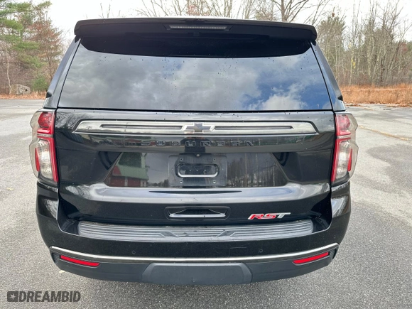 2021 Chevrolet Suburban RST with VIN 1GNSKEKD7MR480448, listed as a Copart auction lot 82538714 with 279,191 mi miles and Clean Title. Bid and sale history available at carsss.com. Image 13.