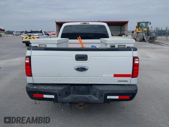 2014 Ford F-250 XL z VIN 1FT7X2B66EEB68940, wystawiony jako IAAI lot #41540708 z przebiegiem 145 114 mil mil oraz . Historia ofert i sprzedaży dostępna na DreamBid. Obrazek 16.