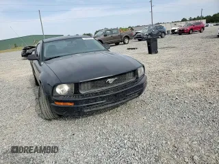 2008 Ford Mustang Deluxe with VIN 1ZVHT80N485154386, listed as a Copart auction lot 53885025 with 164,818 mi miles and Salvage Title. Bid and sale history available at DreamBid. Image 13.