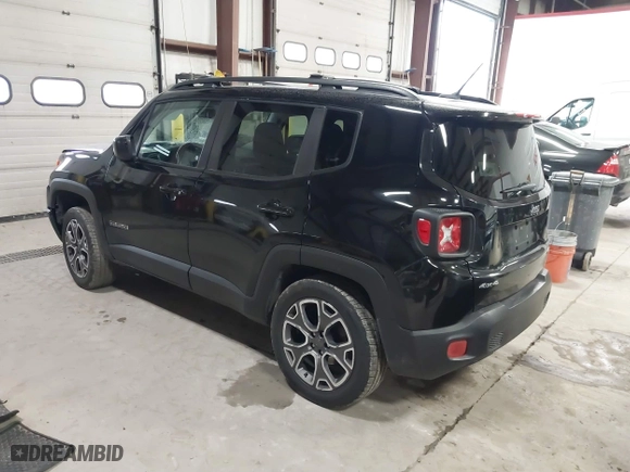 2017 Jeep Renegade Latitude with VIN ZACCJBBB4HPF10815, listed as a IAAI auction lot 41504957 with 192,076 mi miles. Bid and sale history available at carsss.com. Image 3.