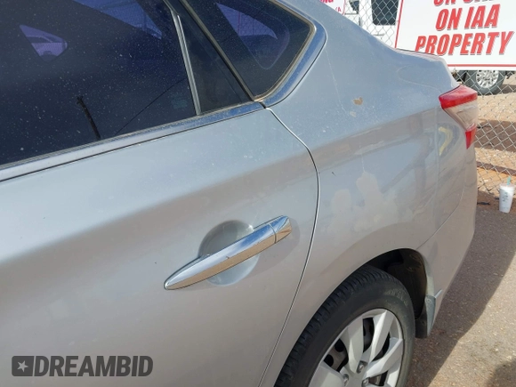 2013 Nissan Sentra SR z VIN 3N1AB7AP5DL630725, wystawiony jako IAAI lot #42263510 z przebiegiem 131 259 mil mil oraz . Historia ofert i sprzedaży dostępna na DreamBid. Obrazek 12.