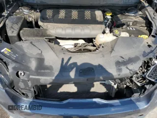 2019 Jeep Cherokee Latitude с VIN 1C4PJMCB7KD422598, выставлен на аукционе Copart как лот 57703545 с пробегом 111 699 миль миль и Списание • Salvage title. История ставок и продаж доступна на DreamBid. Изображение 12.