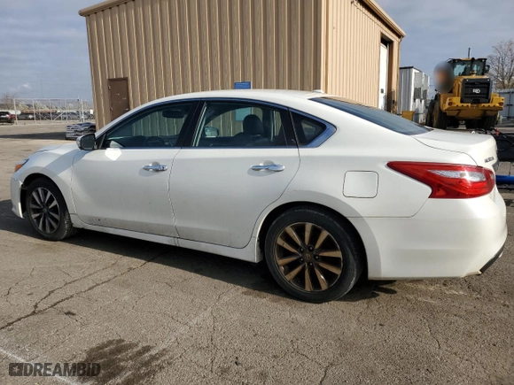 2017 Nissan Altima 2.5 SR with VIN 1N4AL3AP2HC176153, listed as a Copart auction lot 51269735 with 186,583 mi miles and Clean Title. Bid and sale history available at carsss.com. Image 2.