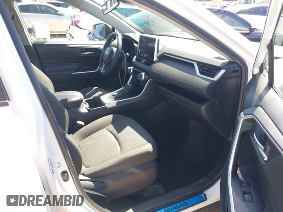 2023 Toyota RAV4 Hybrid XLE with VIN 4T3RWRFV2PU085104, listed as a IAAI auction lot 41825077 with 110,877 mi miles. Bid and sale history available at carsss.com. Image 5.